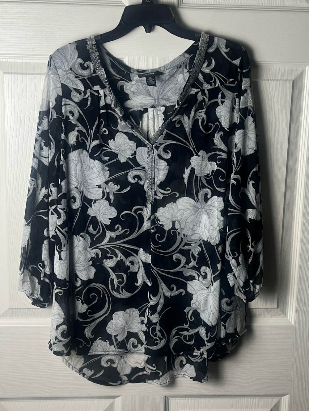 Alfani Black and White Floral V-Neck Blouse with Beaded Trim